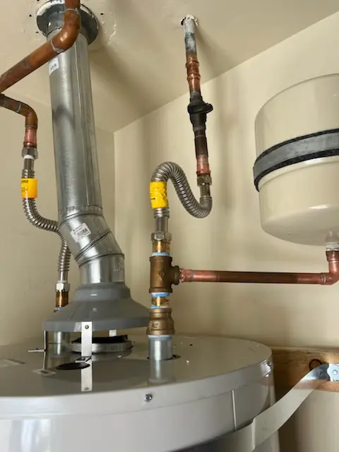 Water heater installation and plumbing repair in Casa del Sol Resorts Number One